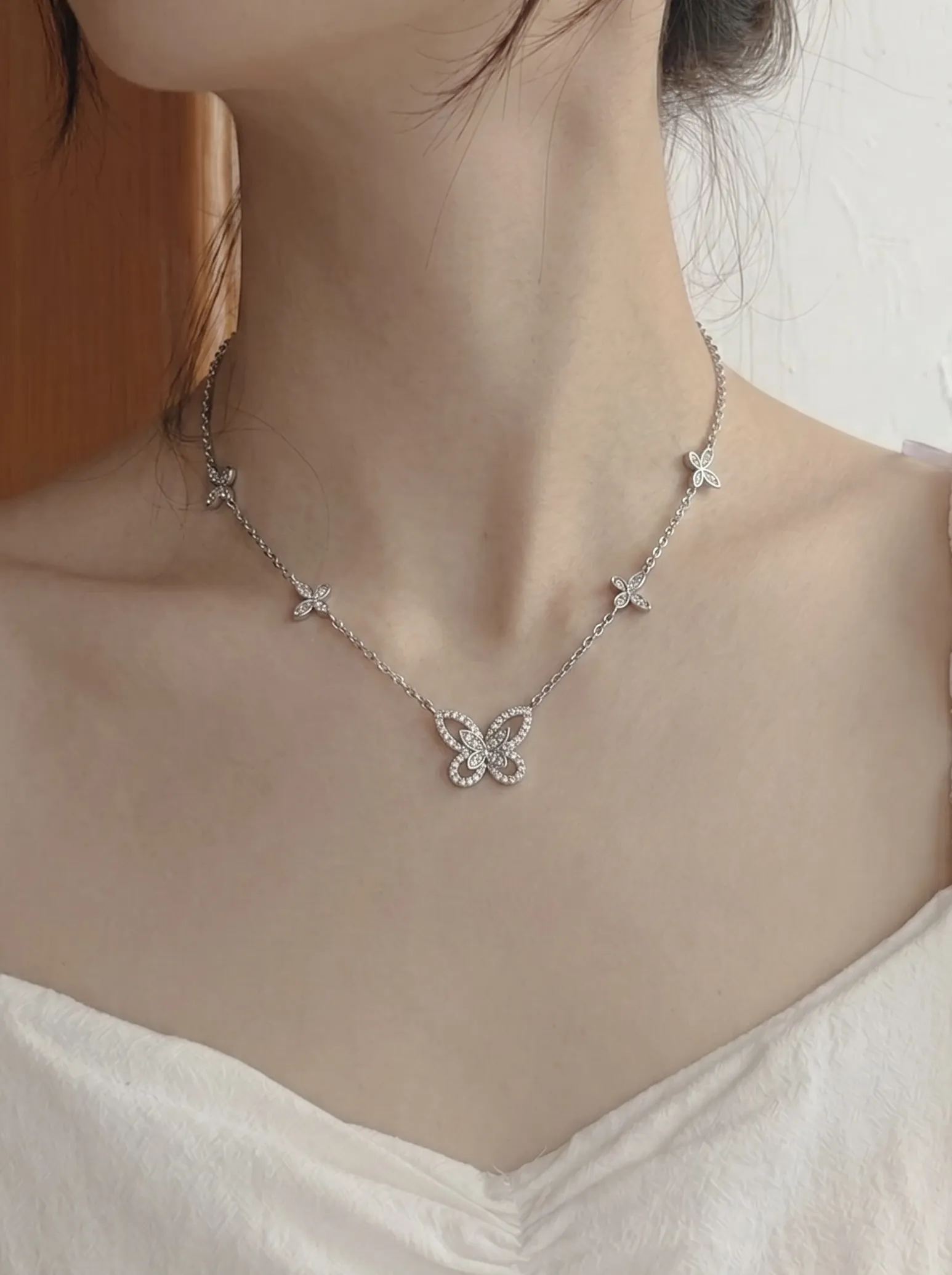 蝶序项链